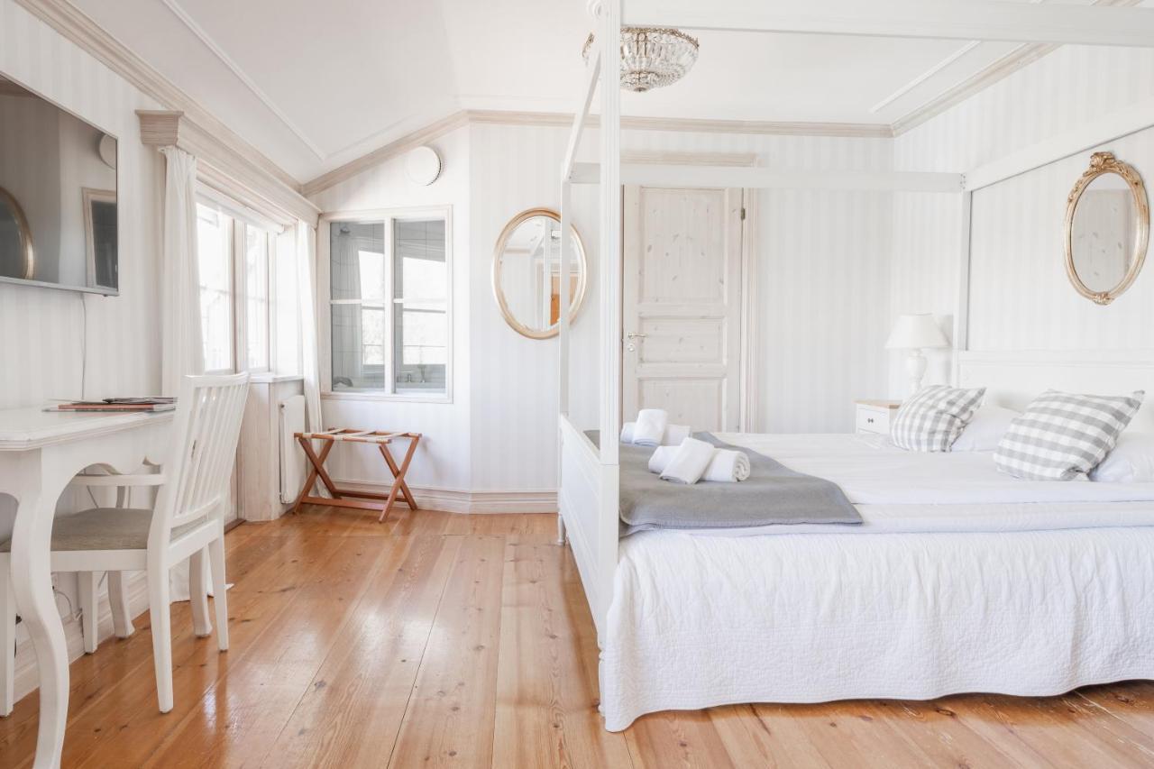 Hotelli Klockargarden 3*